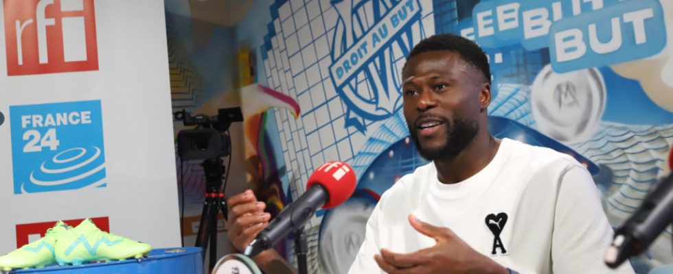 Chancel Mbemba wins the Marc Vivien Foe RFIFrance 24 prize