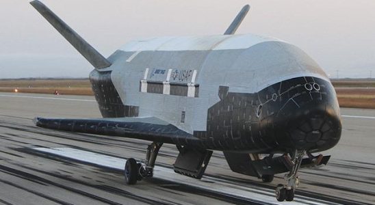 Chinas mysterious spaceplane US press wrote Left an unidentified object