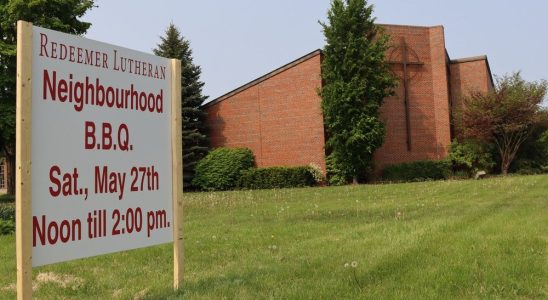 Community barbecue returns to Sarnias Redeemer Lutheran Church