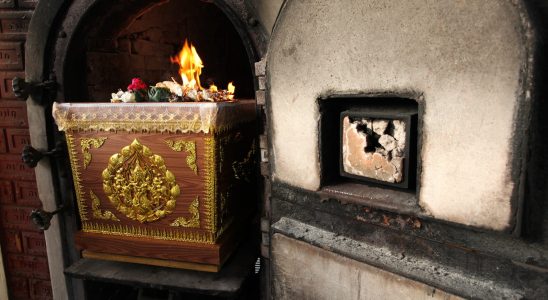 Cremation of the body cremation how does it work