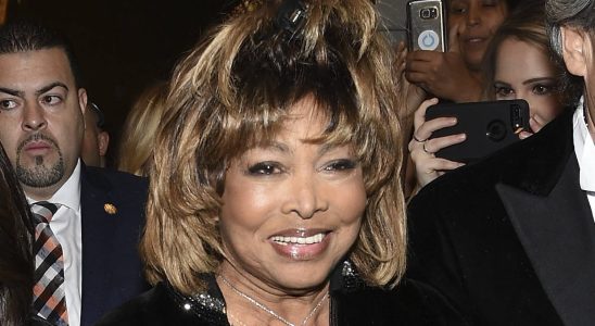 Death of Tina Turner what did the singer die of