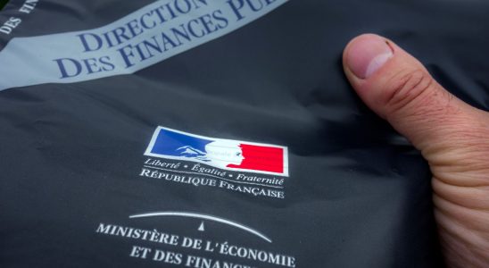 Debt the drop in Frances rating hides another reality by