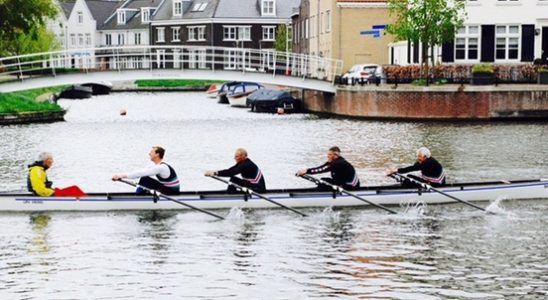 Despite the crowds there is still a rowing club in