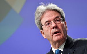 EU Gentiloni dismisses austerity but debt must go down