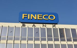 Fineco Schroders has 5058 with savings management