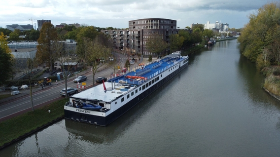 First anxious now more positive after the refugee boat Nieuwegeiners