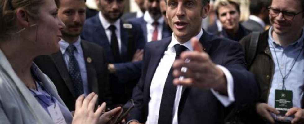 France Emmanuel Macron launches the battle for reindustrialization