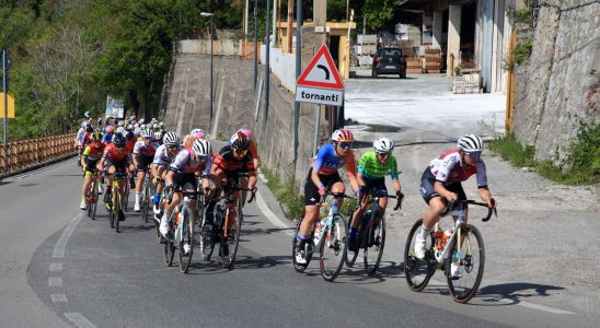 Giro 2023 Roglic loses two teammates 3 days from the