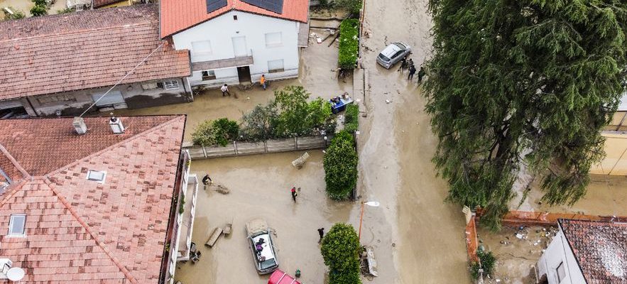 Historic floods in Italy eleven dead and considerable damage