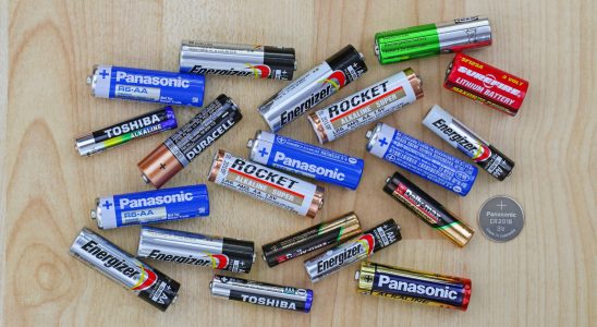 How do you know if a battery is worn out