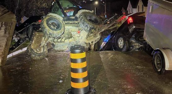 Impaired charge laid after driver goes around road closed sign plunges