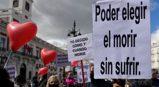 In Spain the debate on euthanasia intensifies