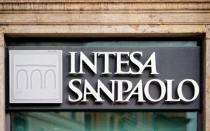 Intesa Sanpaolo Fabi agreement on short weeks and smart working