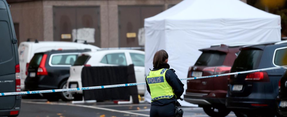 Man suspected of taxi murder extradited to Sweden