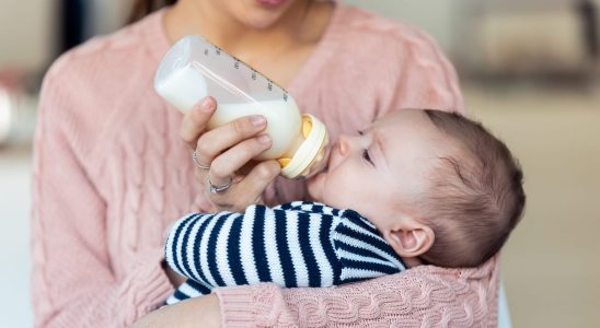 Mixed breastfeeding how many feedings and bottles per day