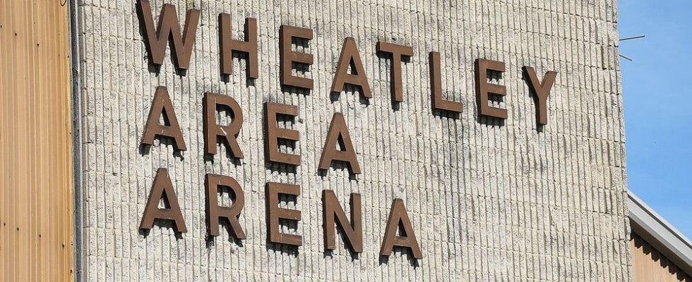 Municipality seeks suggestions to improve Wheatley arena