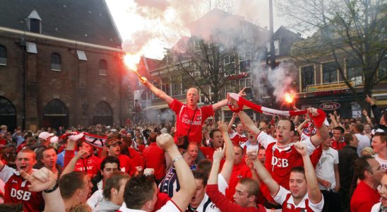 Netherlands football fans arrested for anti Semitism