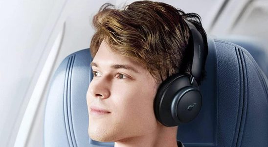 Noise cancelling headphones from a top brand are currently incredibly cheap