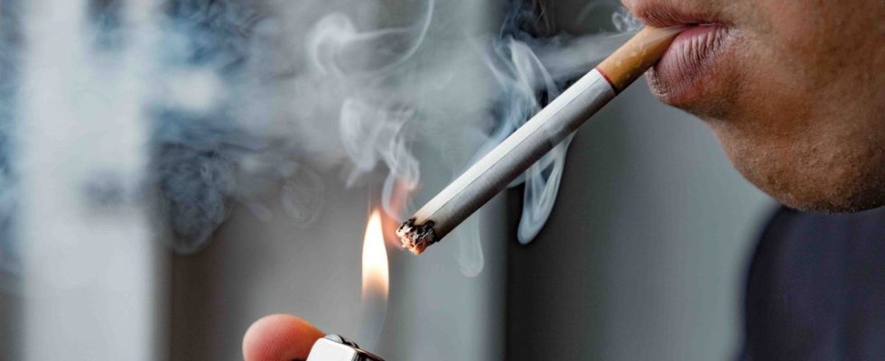 Only one in nine Americans now smoke study finds