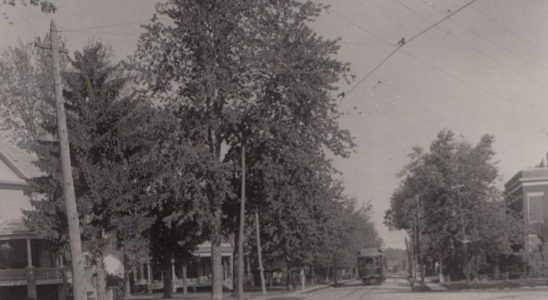 RHODES Looking at Third Street 50 years apart