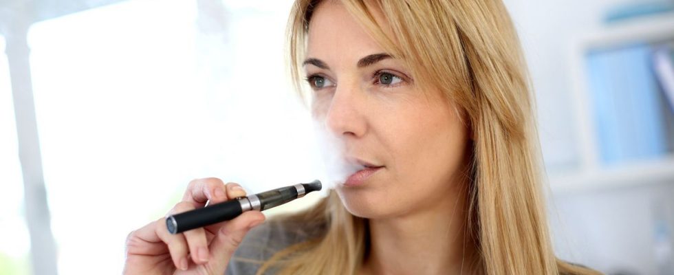 Smoking cessation electronic cigarettes soon to be reimbursed