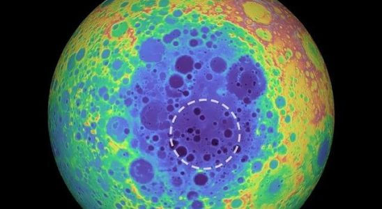 Stunning discovery on the dark side of the Moon 5