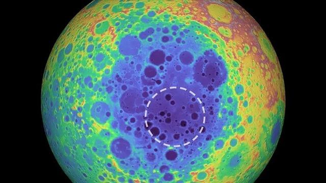 Stunning discovery on the dark side of the Moon 5