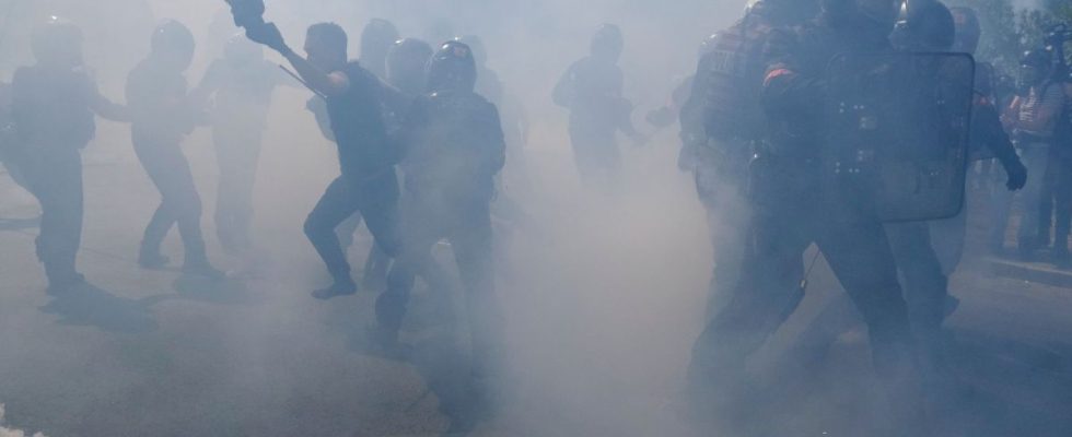 Tear gas What is the real impact on health