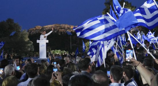 The Greeks go to the polls for uncertain legislative