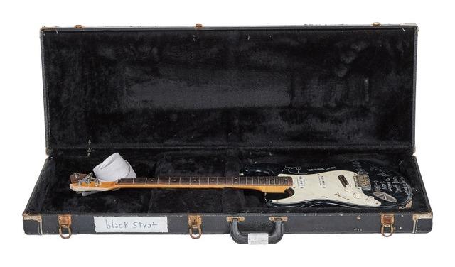 The guitar smashed by Kurt Cobain has been sold for