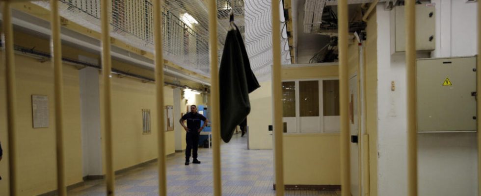 The number of detainees in French prisons reaches a new