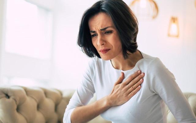 The symptom of a heart attack that appeared months ago