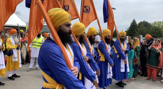 Thousands gather to mark Khalsa Day in Brantford