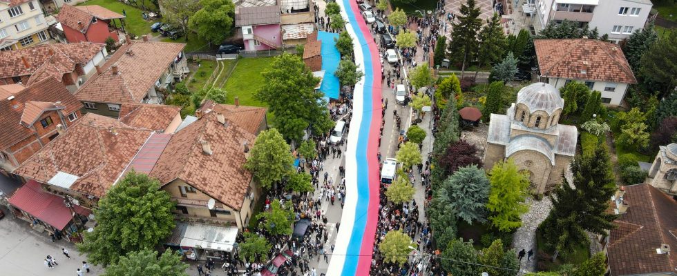 Troubled in Kosovo new protests at city hall