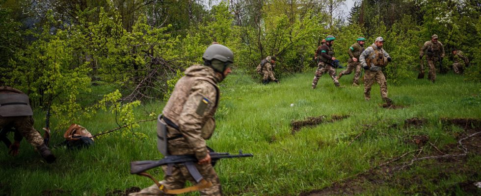 War in Ukraine in Bakhmout the forces of kyiv lead