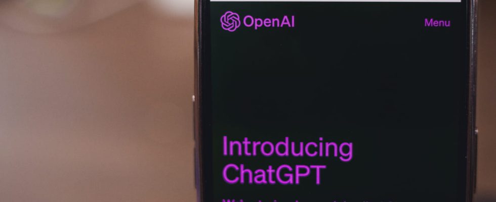 You dreamed of an official ChatGPT app OpenAI made it