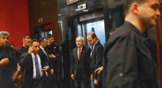 the day after its defeat the Turkish opposition broods