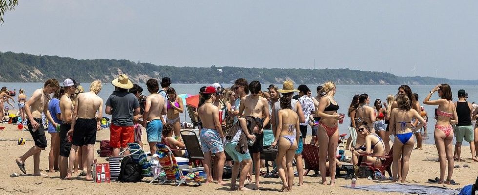 1685794968 Students enjoy Beach Day in Port Dover Turkey Point