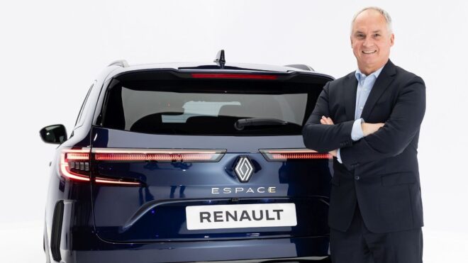 1686281361 922 Renault Designer Gilles Vidal answered our questions