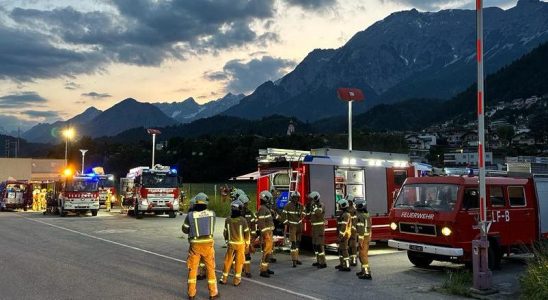 200 evacuated from trains in Austria