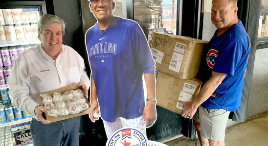 300 kids to get free baseballs at Fergie Jenkins statue