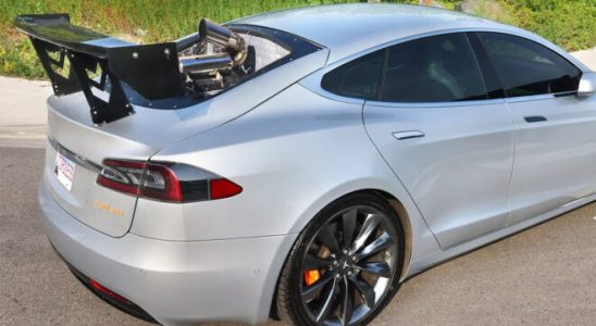 A Tesla Model S that offers a range of 2500