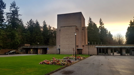 After a seance riot Rusthof cemetery finally has a new