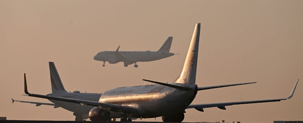 Canceled flights when French strikes disrupt global air traffic