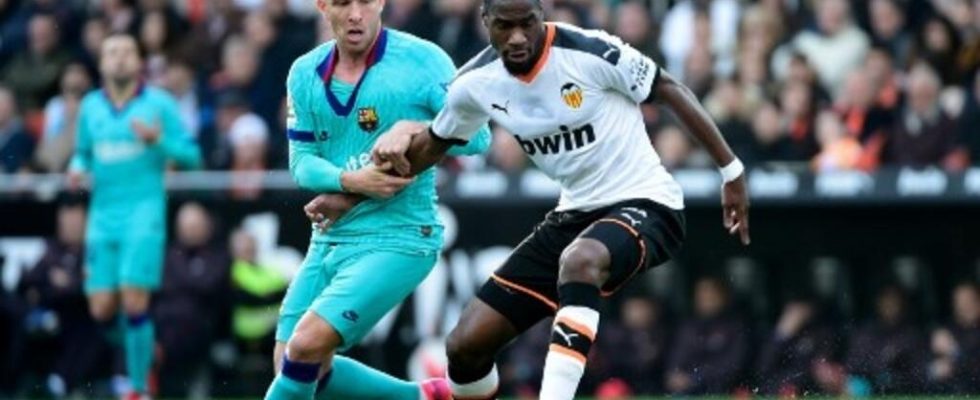 Central African international Geoffrey Kondogbia signs for Olympique de Marseille