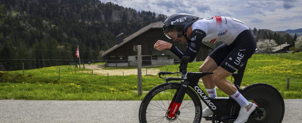 Criterium du Dauphine 2023 Bjerg wins the time trial and