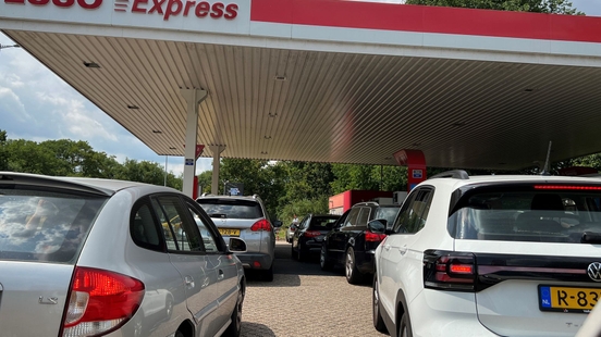 Crowds at gas stations due to impending increase in