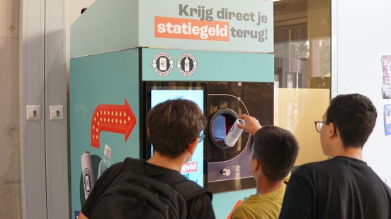 Deposit machine at school in Leidsche Rijn should prevent cans