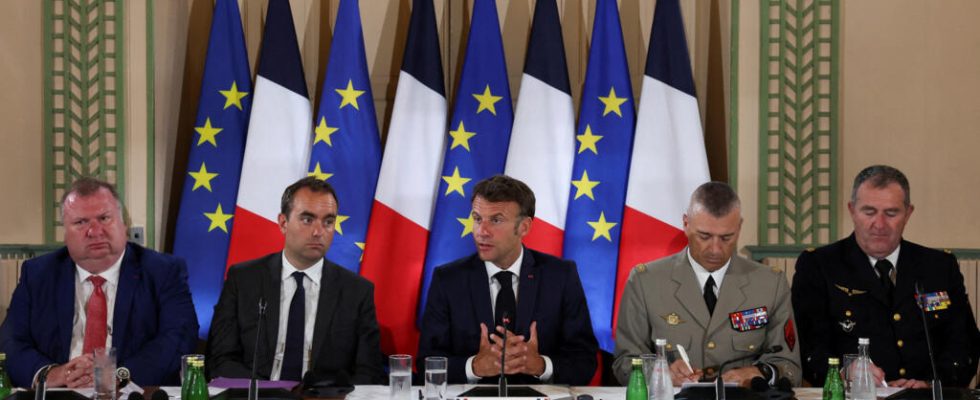 Emmanuel Macron announces that a Franco Italian ground air defense system is