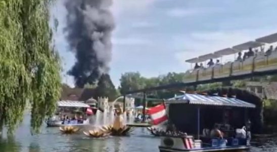 Fire panic in Germanys largest theme park 25000 people were